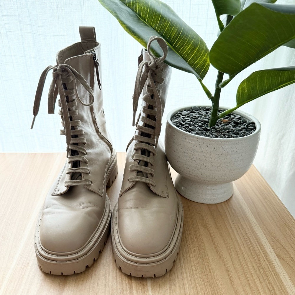 Massimo Dutti taupe leather lace up lug sole boots – size 10 (40) - Picture 8 of 10